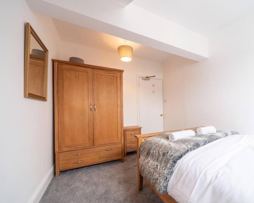 Mumbles View - Free Parking Apartman Oystermouth Kültér fotó