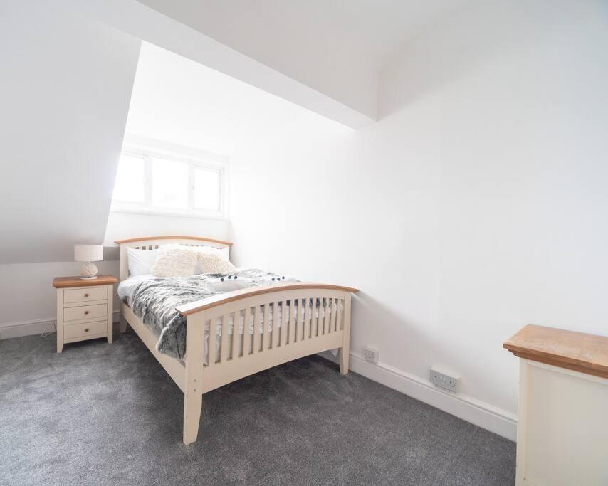 Mumbles View - Free Parking Apartman Oystermouth Kültér fotó